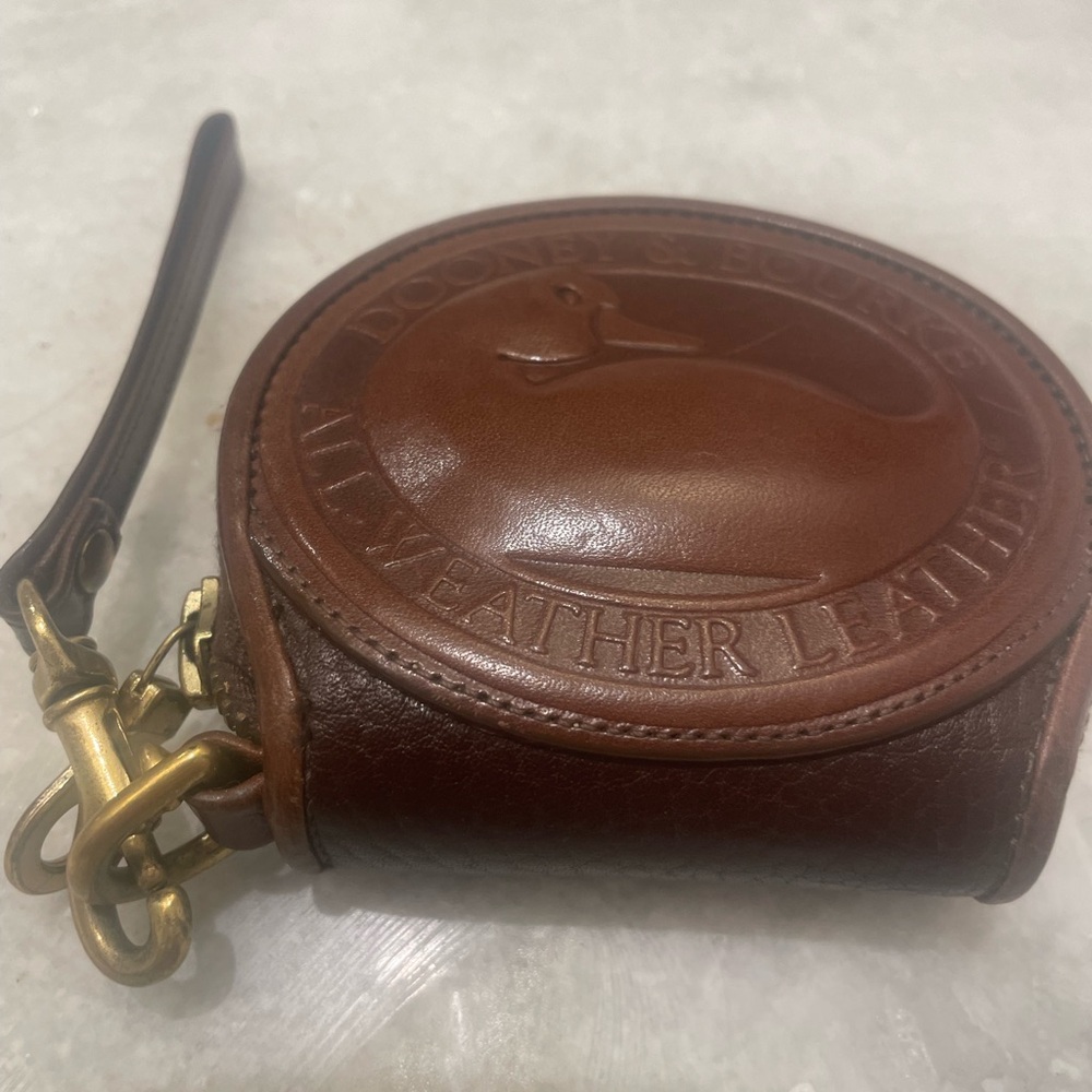 Dooney and Bourke coin Wallet